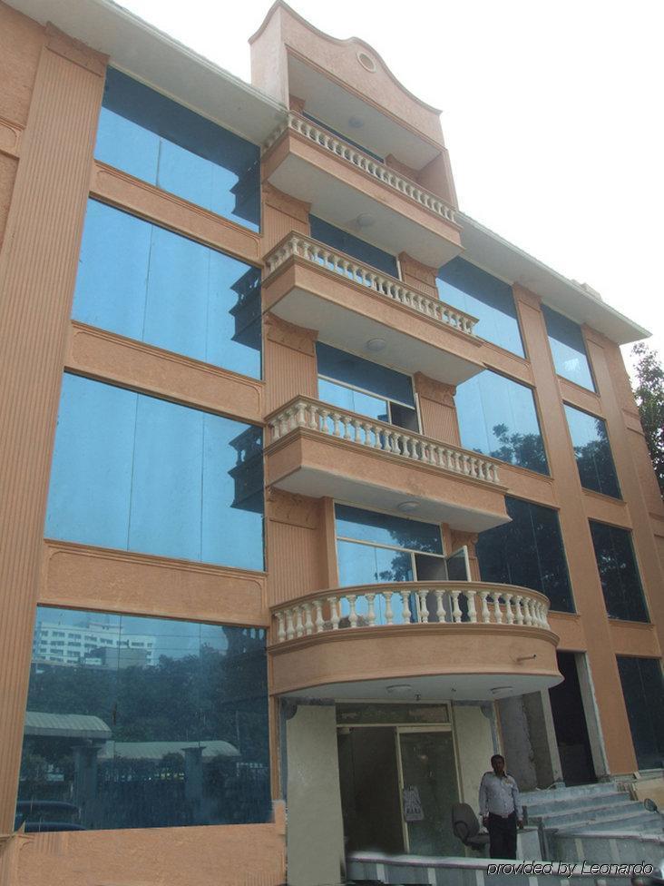 Clarks Inn Nehru Place New Delhi Eksteriør bilde